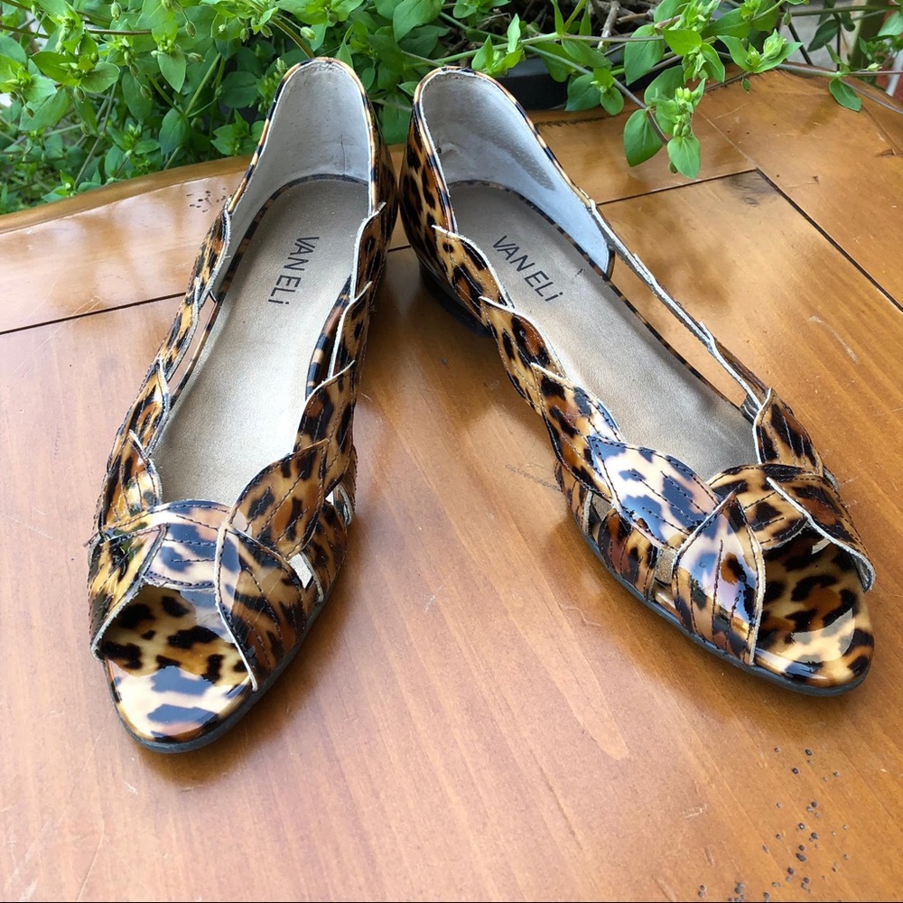 Vaneli Andi Flat Leopard Shoes - Picture 4 of 5